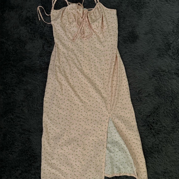 Floral Dress - Picture 3 of 3